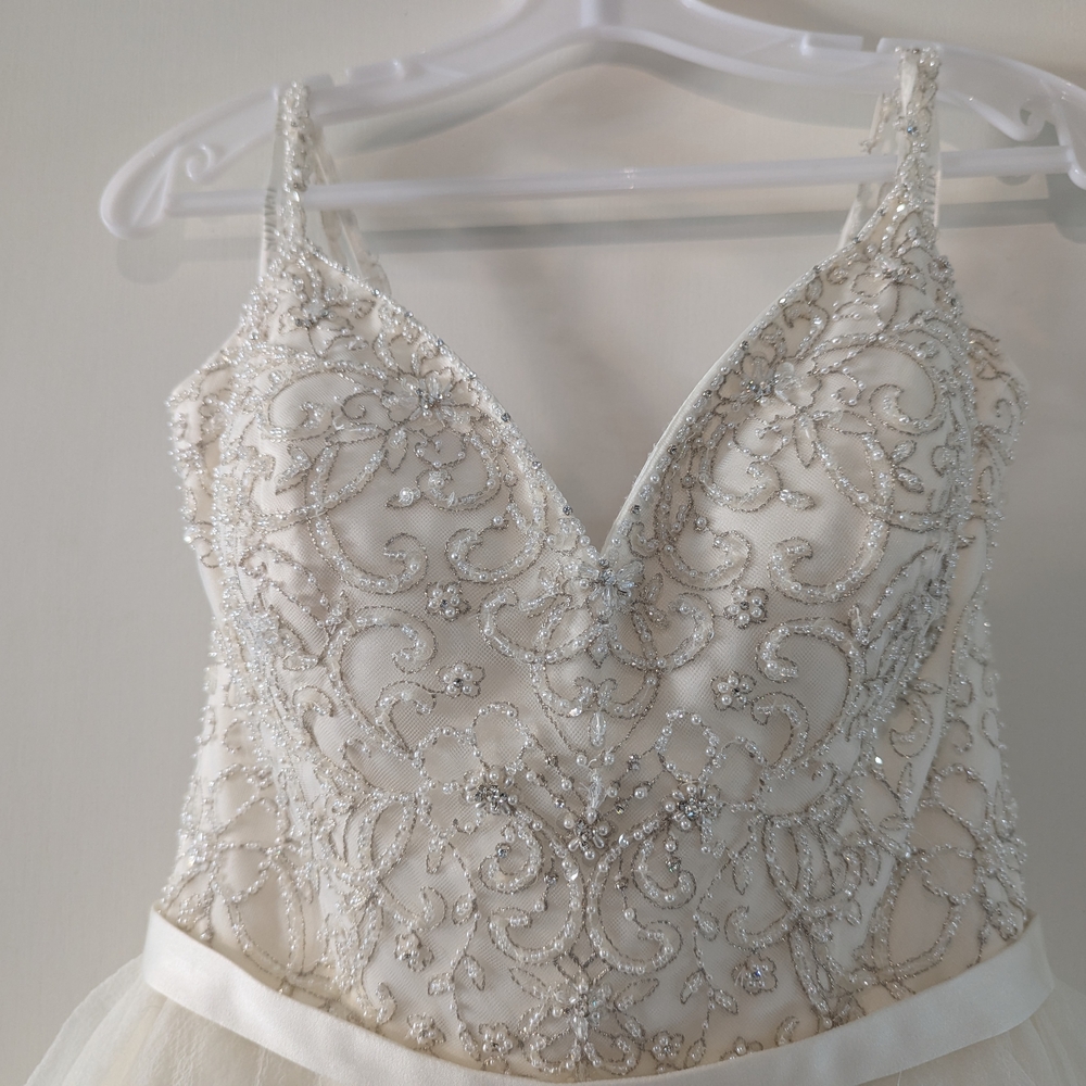Wedding Dress - A Line With Beaded Bodice - Picture 2 of 5